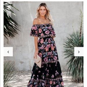 VICI MAXI DRESS